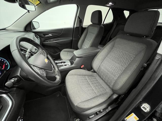 Photo of 2023 Iron Gray Metallic Chevrolet Equinox