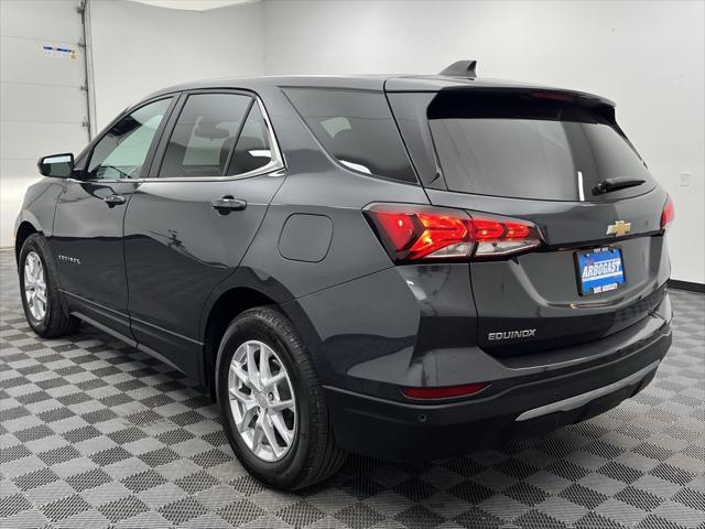 Photo of 2023 Iron Gray Metallic Chevrolet Equinox