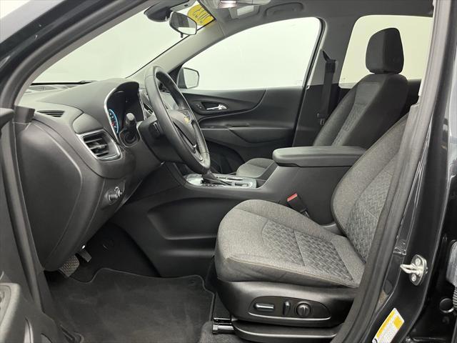Photo of 2023 Iron Gray Metallic Chevrolet Equinox