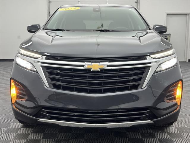 Photo of 2023 Iron Gray Metallic Chevrolet Equinox