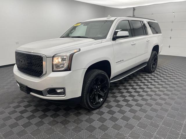 Photo of 2017 White Frost Tricoat GMC Yukon XL