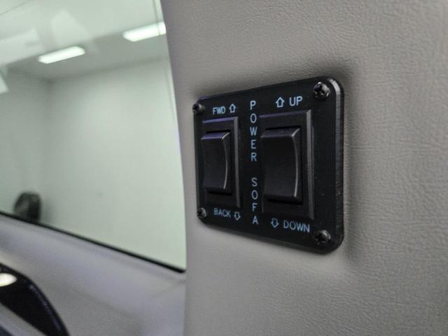 Photo of 2024 Onyx Black GMC Savana 2500