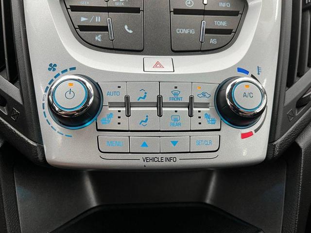Photo of 2016 Blue Velvet Metallic Chevrolet Equinox