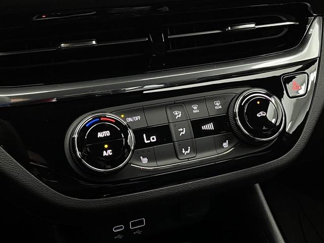 Photo of 2025 Ebony Twilight Metallic Buick Envista