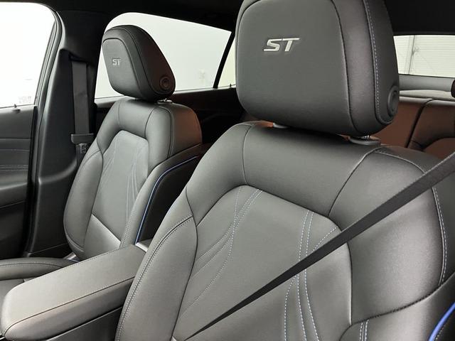 Photo of 2025 Ebony Twilight Metallic Buick Envista