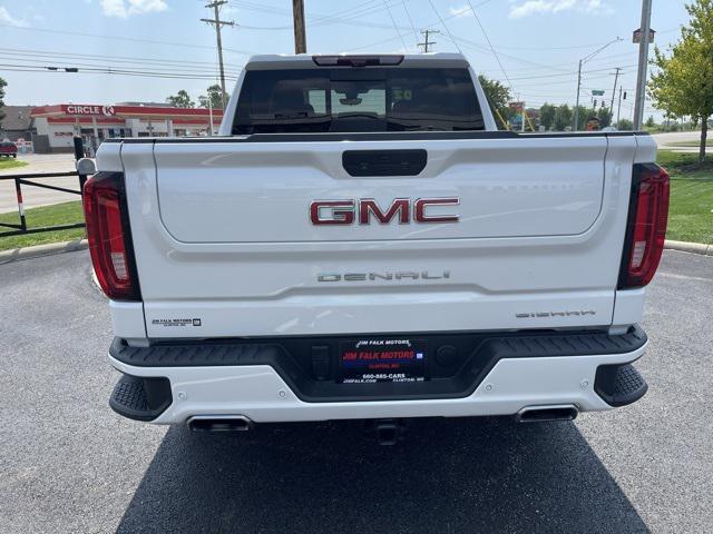 Photo of 2021 White Frost Tricoat GMC Sierra 1500
