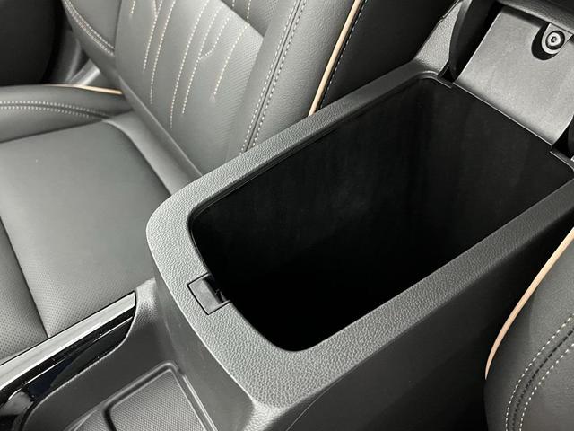 Photo of 2025 Ebony Twilight Metallic Buick Envista