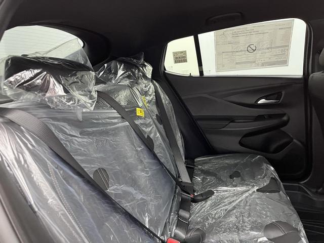 Photo of 2025 Ebony Twilight Metallic Buick Envista