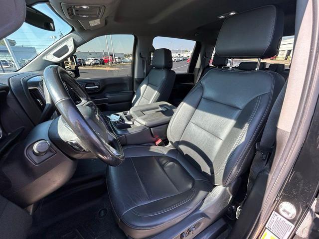 Photo of 2022 Black Chevrolet Silverado 2500