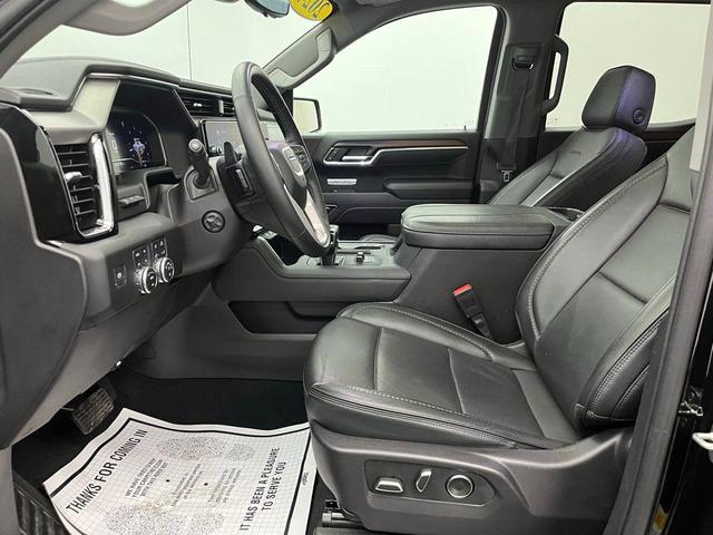 Photo of 2024 Onyx Black GMC Sierra 1500