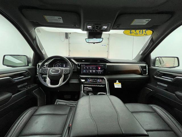 Photo of 2024 Onyx Black GMC Sierra 1500