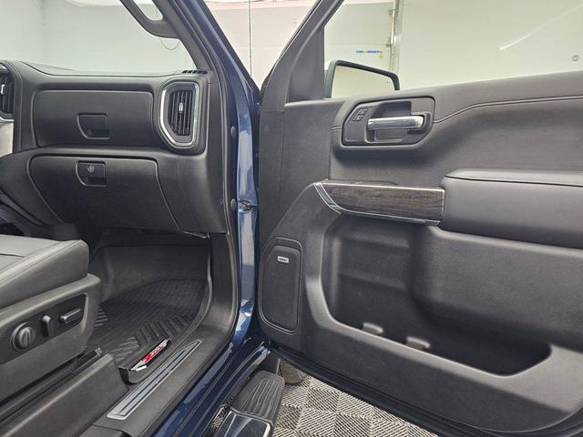 Photo of 2020 Northsky Blue Metallic Chevrolet Silverado 1500
