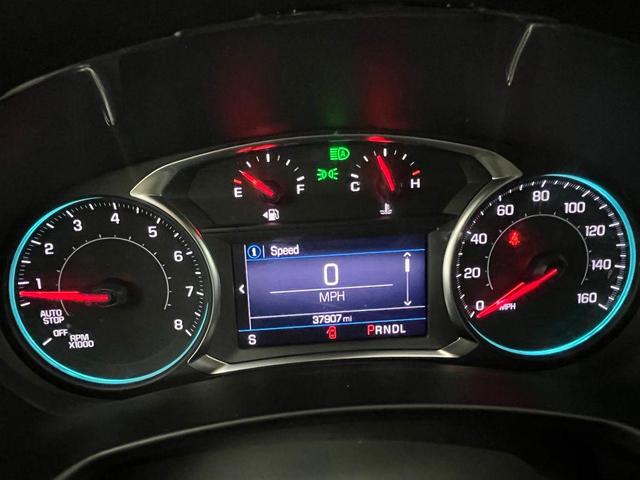 Photo of 2023 Iron Gray Metallic Chevrolet Equinox