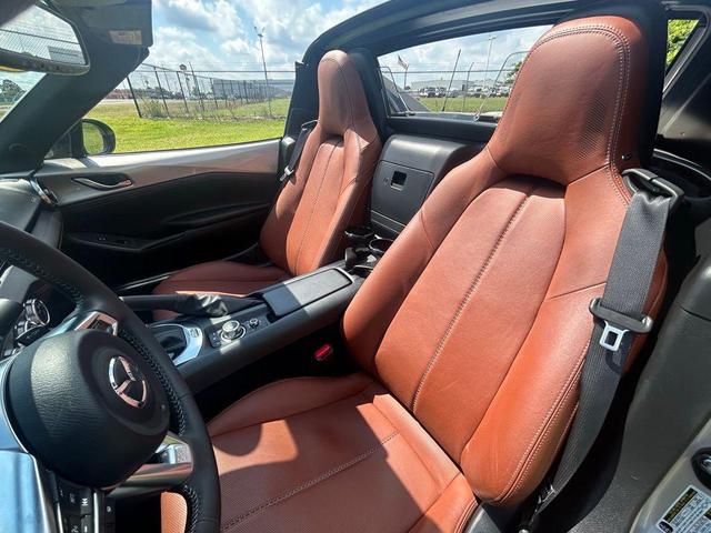 Photo of 2023 Platinum Quartz Metallic Mazda MX-5 Miata RF