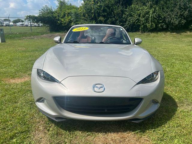 Photo of 2023 Platinum Quartz Metallic Mazda MX-5 Miata RF