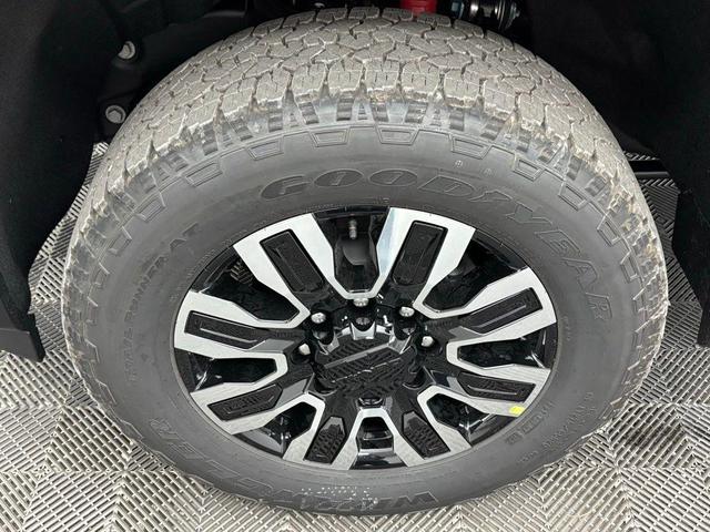 Photo of 2026 Onyx Black GMC Sierra 2500