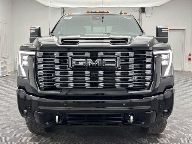 Photo of 2026 Onyx Black GMC Sierra 2500