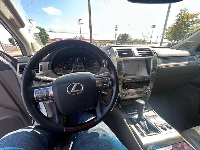 Photo of 2018 Starfire Pearl Lexus GX 460