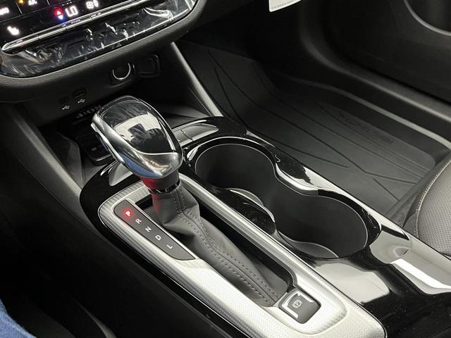 Photo of 2025 Moonstone Gray Metallic Buick Envista