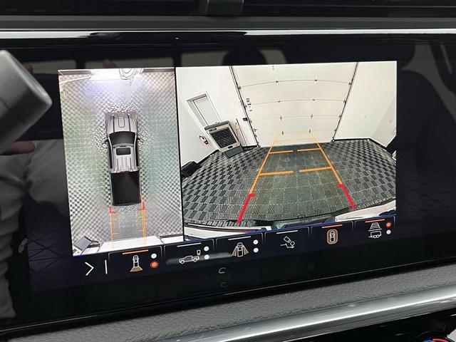 Photo of 2025 Onyx Black GMC Sierra 2500