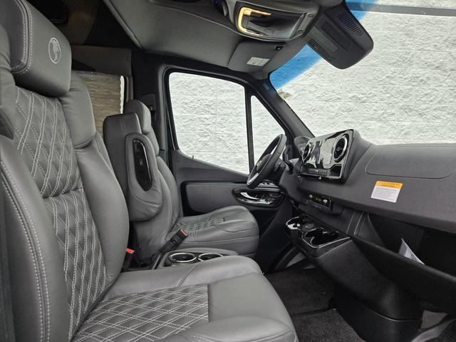 Photo of 2024 Black Mercedes-Benz Sprinter 2500