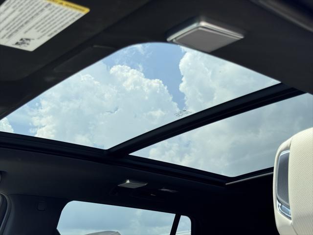 Photo of 2022 Galactic Gray Metallic Cadillac Escalade