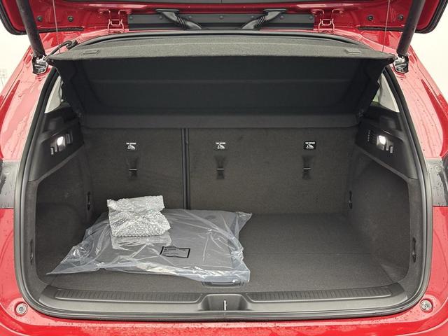 Photo of 2025 Brilliant Red Buick Envision