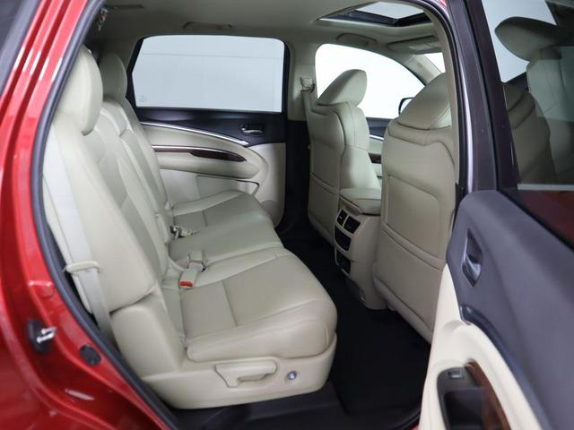 Photo of 2020 Performance Red Pearl Acura MDX