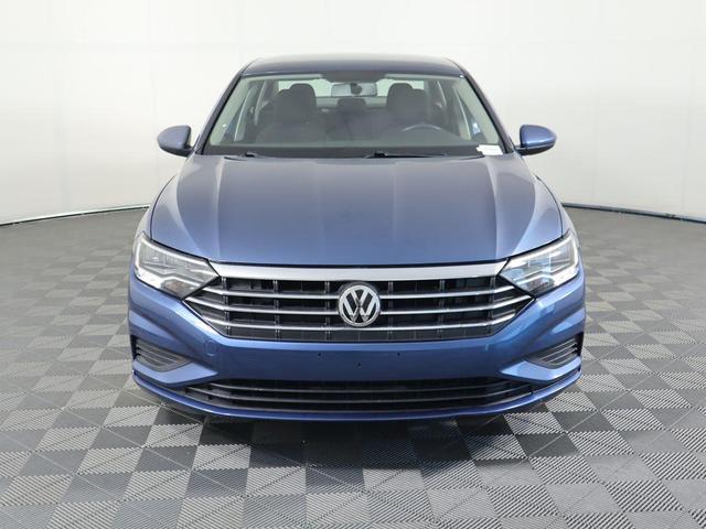 Photo of 2019 Silk Volkswagen Jetta