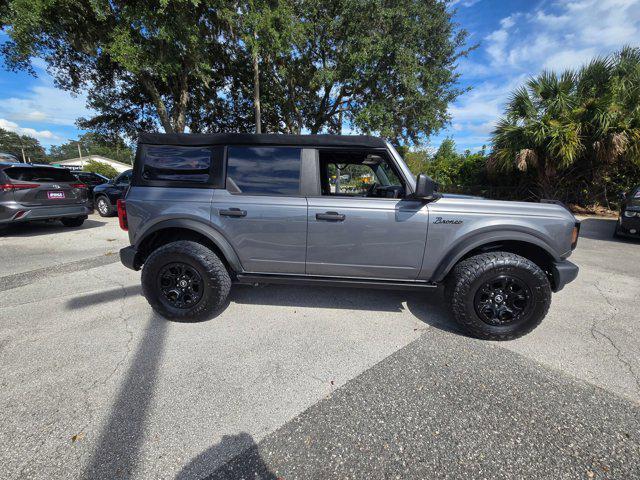 Photo of 2022 Carbonized Gray Metallic Ford Bronco