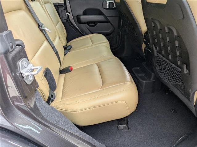 Photo of 2018 Granite Crystal Metallic Clearcoat Jeep Wrangler Unlimited