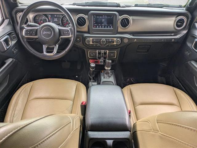 Photo of 2018 Granite Crystal Metallic Clearcoat Jeep Wrangler Unlimited