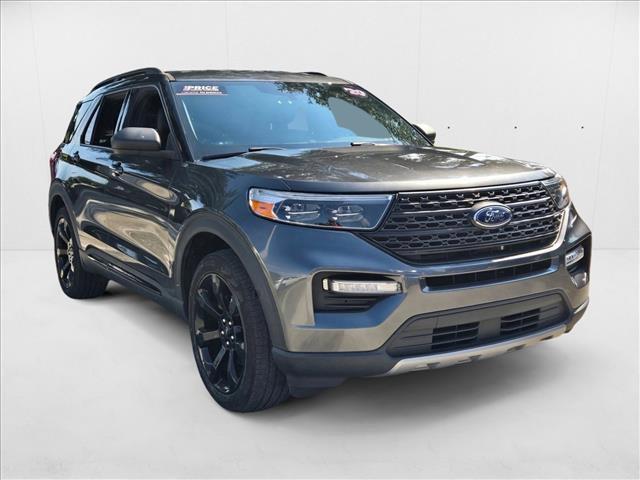 Photo of 2020 Oxford White Ford Explorer