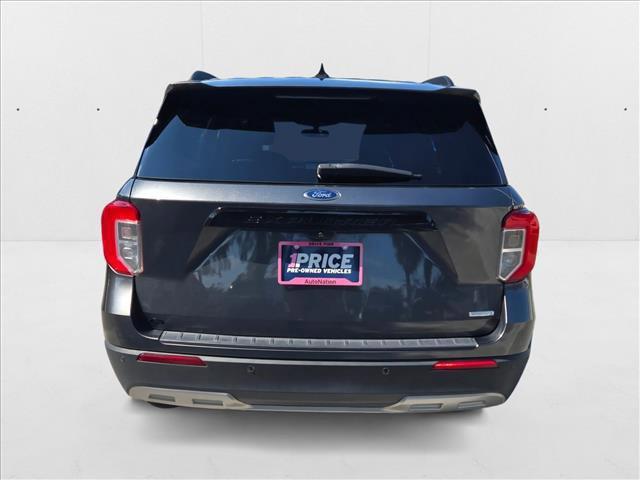 Photo of 2020 Oxford White Ford Explorer