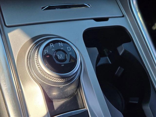 Photo of 2020 Oxford White Ford Explorer