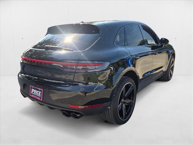 Photo of 2021 Black Porsche Macan