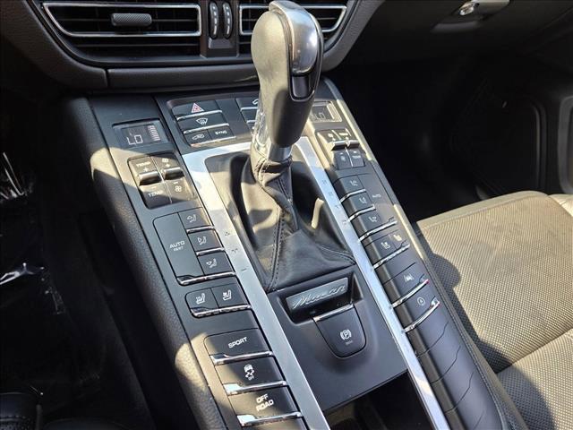Photo of 2021 Black Porsche Macan