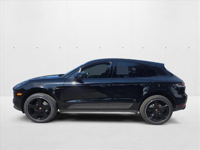 Photo of 2021 Black Porsche Macan