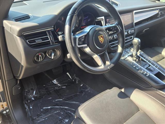 Photo of 2021 Black Porsche Macan