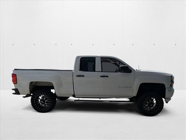 Photo of 2018 Summit White Chevrolet Silverado 1500