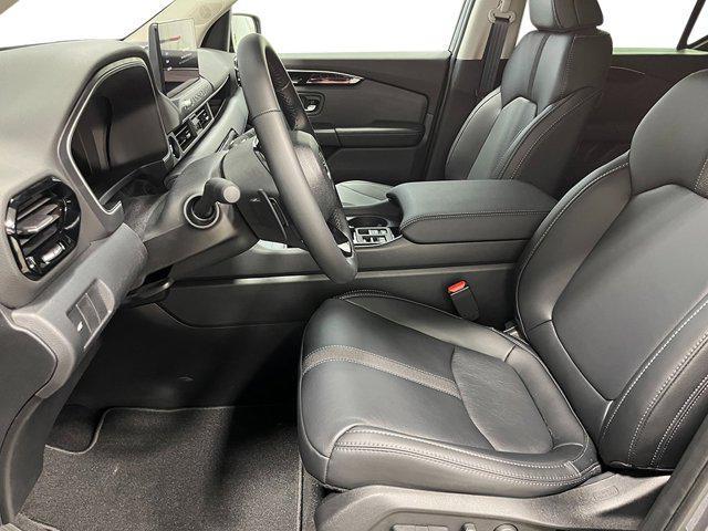 Photo of 2026 Crystal Bl Honda Passport