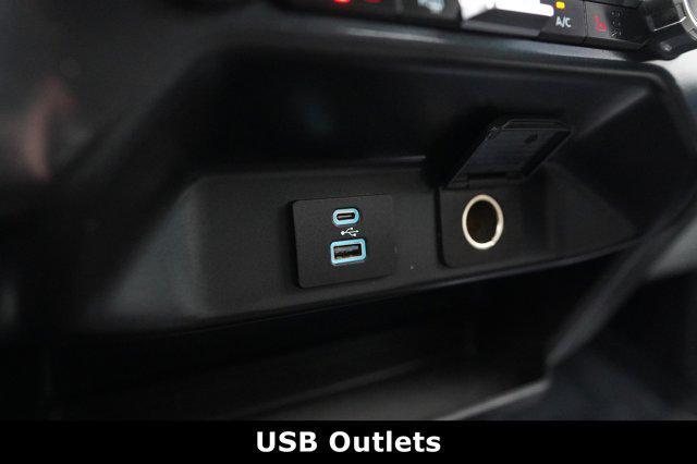 Photo of 2021 AGATE BLACK METALLIC Ford F-150