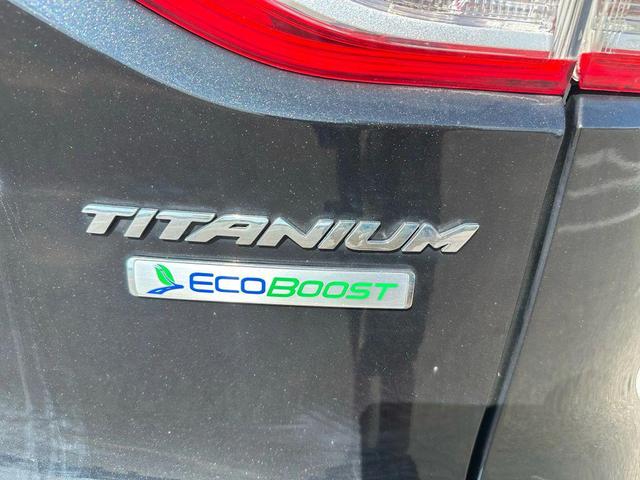 Photo of 2015 Black Ford Escape