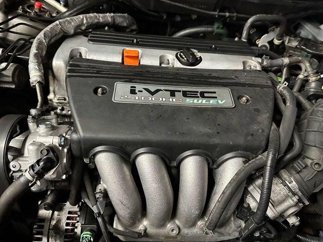 Photo of 2006 Gray Honda Accord