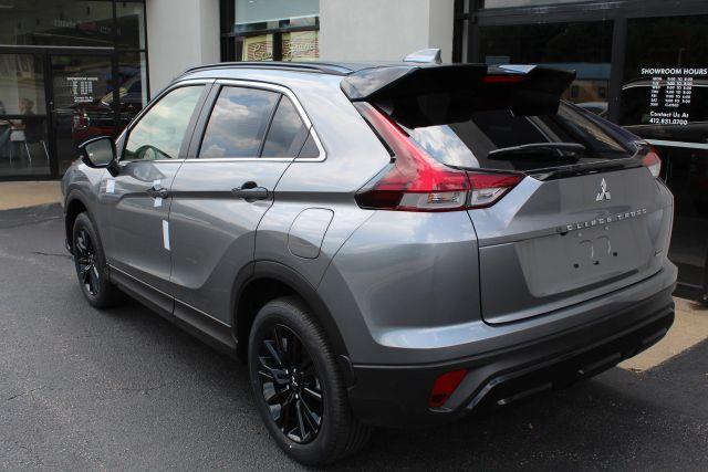 Photo of 2025 Gray Mitsubishi Eclipse Cross