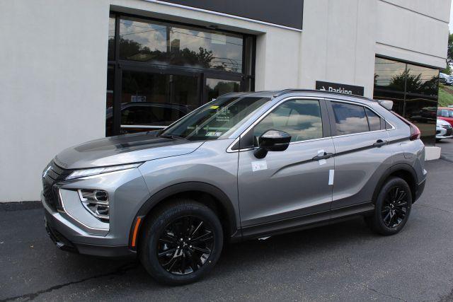 Photo of 2025 Gray Mitsubishi Eclipse Cross
