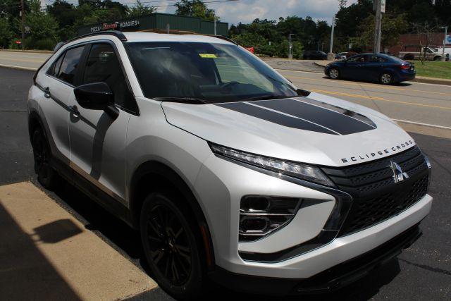 Photo of 2025 White Mitsubishi Eclipse Cross