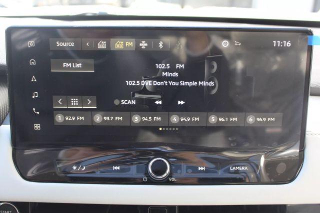 Photo of 2025 White Diamond Mitsubishi Outlander