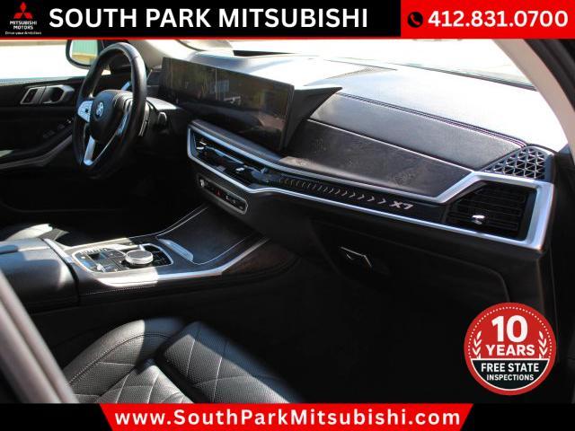Photo of 2023 Black BMW X7