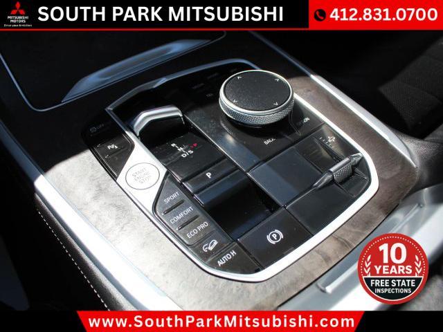 Photo of 2023 Black BMW X7